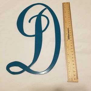 Metal "D" letter